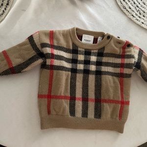 Baby Burberry sweater size 18m